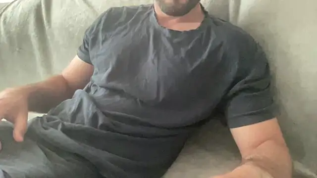 Pmendes98 online show from June 2026 05:32:01 PM