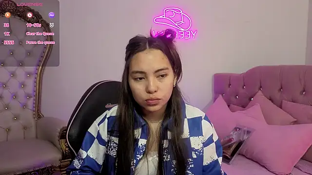 ISABELA TAY online show from May 2026 11:52:01 AM