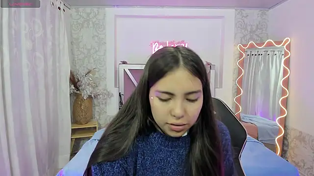 ISABELA TAY online show from February 2026 11:43:02 AM