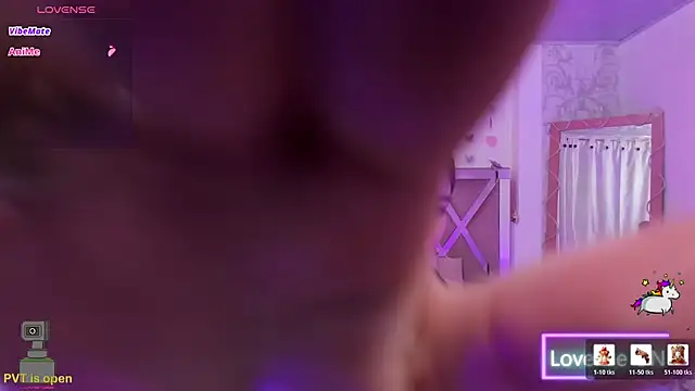 ISABELA TAY online show from March 2026 11:38:02 AM