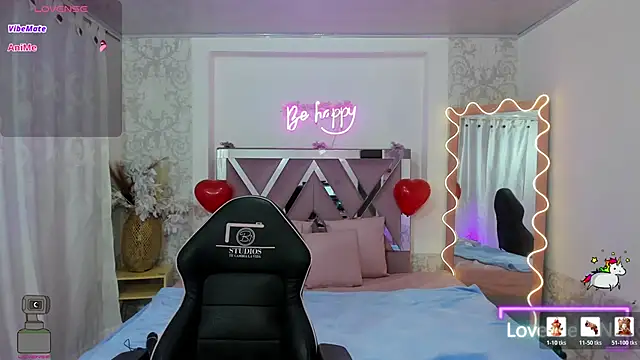 ISABELA TAY online show from February 2026 11:51:02 AM