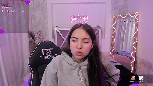 ISABELA TAY online show from February 2026 11:38:02 AM