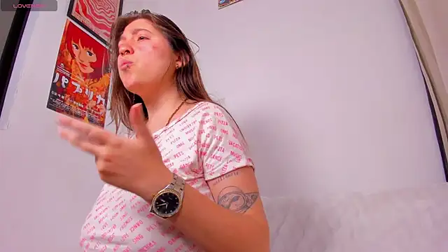 Ana Torres  online show from March 2026 11:41:01 PM