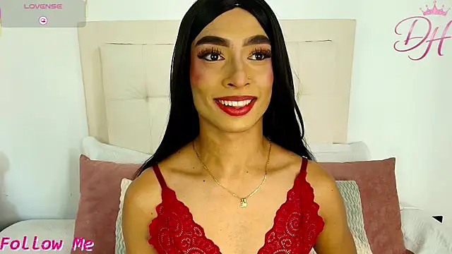 Snapshot of Daphne_Hills chatting on July 2026 09:47:01 PM Daphne Hills online show from July 2026 09:47:01 PM