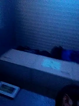 hotguy71000 online show from November 2025 03:45:01 PM