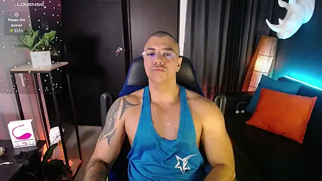 Zed ferrer online show from May 2026 09:53:01 AM