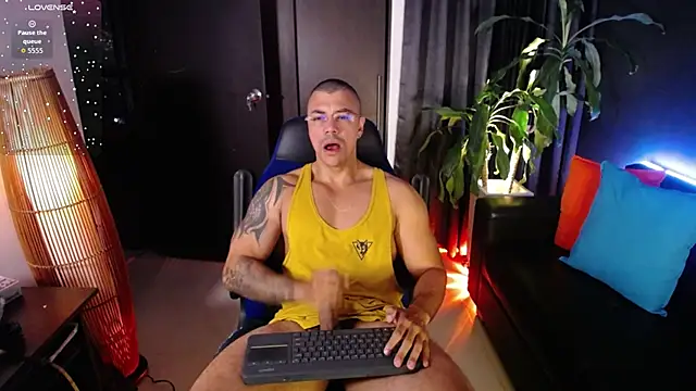 Zed ferrer online show from February 2026 10:16:01 AM