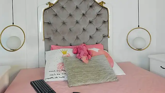 fallon grey online show from January 2026 07:39:01 PM