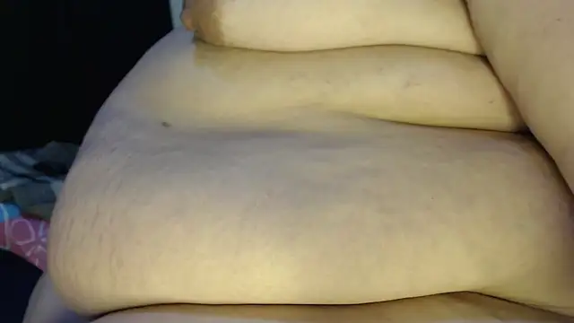 Danna chubby  online show from March 2026 10:59:02 PM