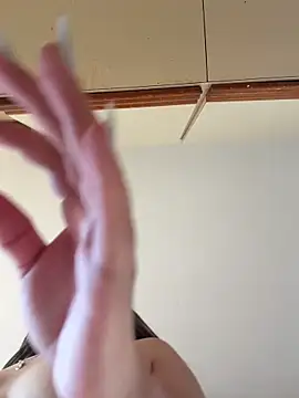 Anna Bitch Disgusting online show from June 2026 10:00:02 PM