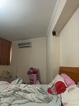 Anna Bitch Disgusting online show from February 2026 04:40:02 PM