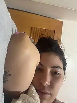 Anna Bitch Disgusting online show from June 2026 04:31:02 AM