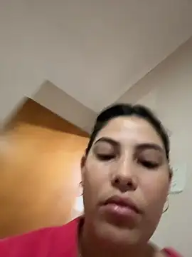 Anna Bitch Disgusting online show from November 2025 12:00:01 AM