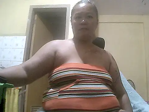 loriepinay46 online show from February 2026 11:02:01 PM