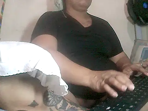 loriepinay46 online show from January 2026 01:26:02 PM