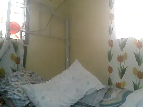 loriepinay46 online show from April 2026 09:32:01 AM