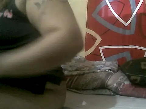 loriepinay46 online show from February 2026 11:04:01 PM