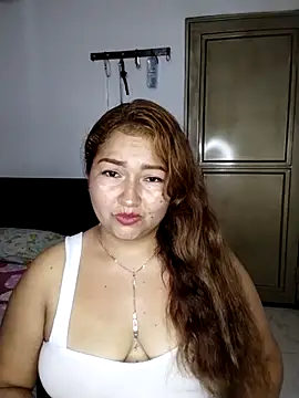 Alixx 01 online show from November 2025 07:24:02 PM