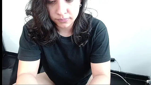 Little-rouse online show from February 2026 04:29:01 PM