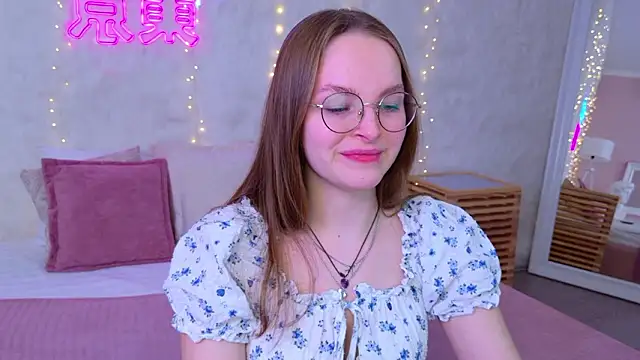 MadisonSmitt online show from February 2026 05:16:02 AM