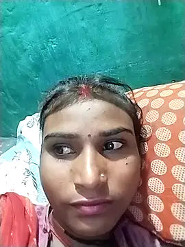 Big Lovexx online show from April 2026 04:44:02 PM