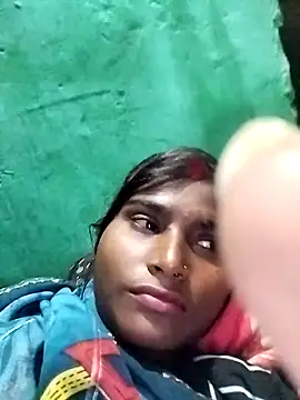 Big Lovexx online show from November 2025 05:14:02 PM