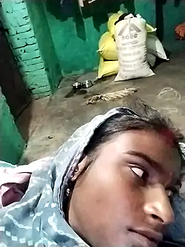 Big Lovexx online show from November 2025 08:18:02 PM