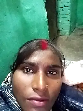 Big Lovexx online show from November 2025 06:19:01 PM