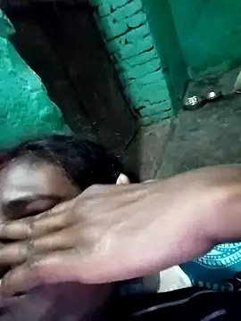 Big Lovexx online show from December 2025 11:39:01 PM