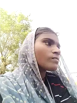 Big Lovexx online show from November 2025 04:27:01 AM