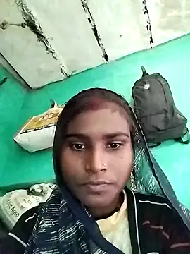 Big Lovexx online show from November 2025 04:12:01 AM