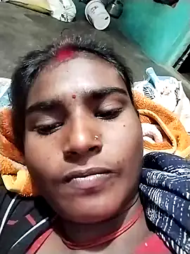 Big Lovexx online show from February 2026 09:37:02 PM