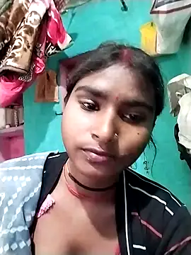 Big Lovexx online show from December 2025 07:52:02 AM