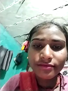 Big Lovexx online show from April 2026 09:21:01 PM