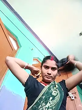 Snapshot of Pushpa_hotty chatting on April 2026 02:51:02 AM Pushpa hotty online show from April 2026 02:51:02 AM