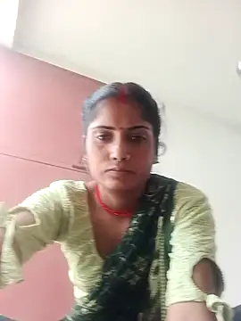 Pushpa hotty online show from December 2025 10:21:02 AM