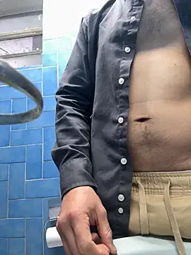 Snapshot of Dihotbi chatting on November 2025 12:25:01 AM Dihotbi online show from November 2025 12:25:01 AM