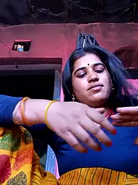 Hot kamla online show from April 2026 07:44:01 AM