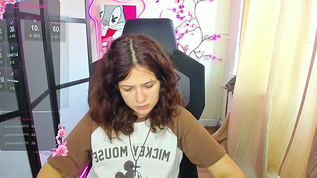 Anora Miller online show from November 2025 08:28:02 AM