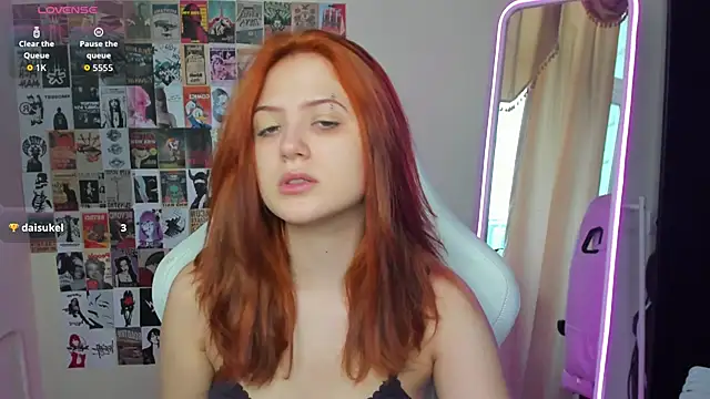 Anora Miller online show from December 2025 08:20:01 AM