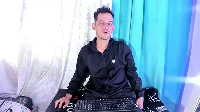 Sexybigjefffx online show from December 2025 12:39:01 PM