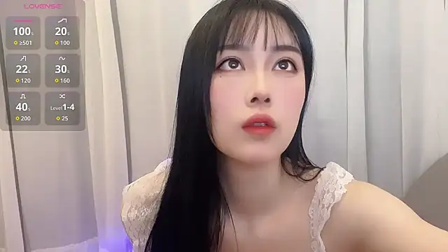 hayuyuyu online show from February 2026 12:45:01 PM