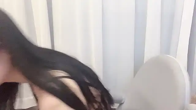 hayuyuyu online show from March 2026 02:43:01 PM