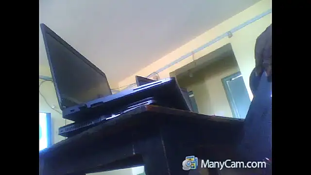 Snapshot of Molatane0 chatting on February 2026 10:48:01 AM Molatane0 online show from February 2026 10:48:01 AM
