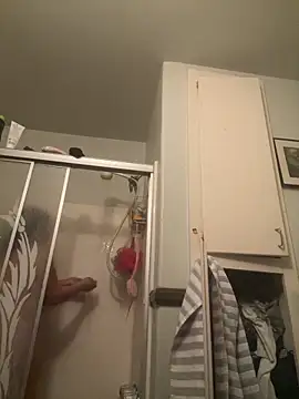 Snapshot of ymfg69 chatting on February 2026 02:53:01 AM ymfg69 online show from February 2026 02:53:01 AM