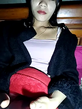 gugu0022 online show from February 2026 11:24:01 PM