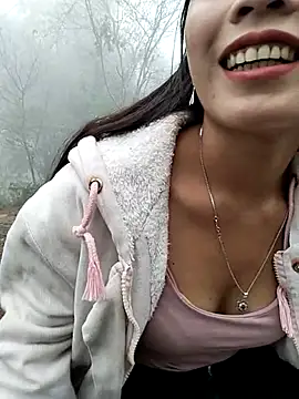 gugu0022 online show from February 2026 02:53:01 AM