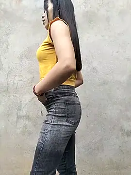 gugu0022 online show from March 2026 12:55:02 AM