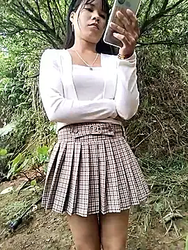 gugu0022 online show from April 2026 10:24:02 AM