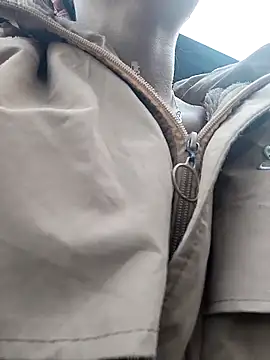 gugu0022 online show from November 2025 01:17:01 AM